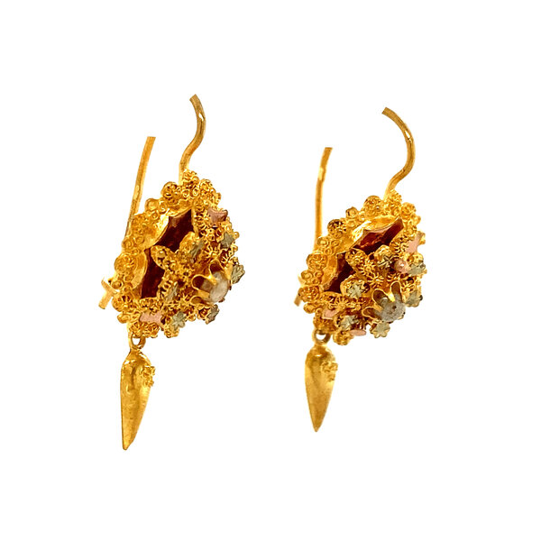 vintage Gouden oorhangers filigraan met parel 14 krt