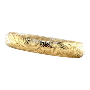 Gold bangle with engraving 14 krt