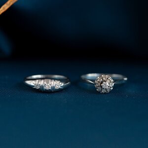 White gold ring with diamond 14 carat