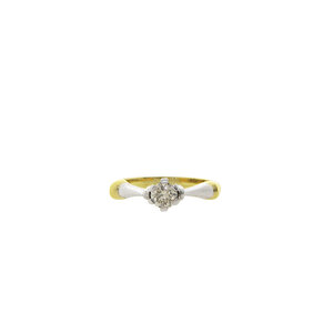 Gold solitaire ring with diamonds 18 krt