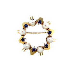 Gold brooch with sapphire and pearl 14 krt