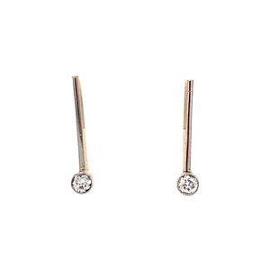 Gold ear studs with diamond 14 krt/900
