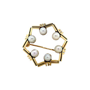 Gold brooch with pearl 14 krt
