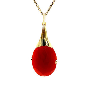 Gold pendant with carnelian 14 kt