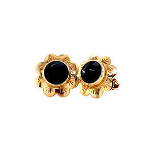 Gold ear studs with garnet 14 krt