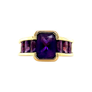 Gouden ring met amethist 18 krt