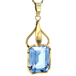 Golden pendant with blue spinel 14 kt