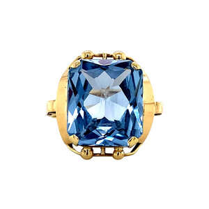 Gold ring with blue spinel 14 kt