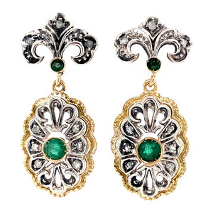 Gold ear clips with rose diamond and emerald 18 krt/835