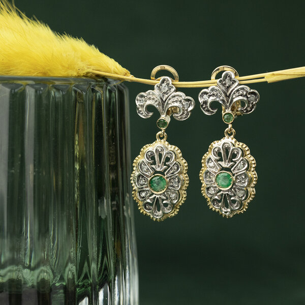 vintage Gouden oorclips met roosdiamant en smaragd 18 krt/835