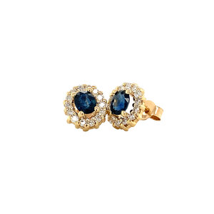 Entourage ear studs with natural sapphire and diamond 12 krt