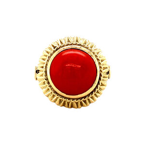Gold ring with blood coral 14 kt