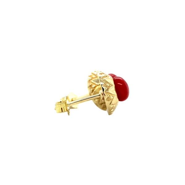 vintage Gold ear studs with blood coral 14 krt