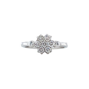 White gold ring with diamonds 18 krt