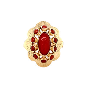 Gold ring with blood coral 14 kt