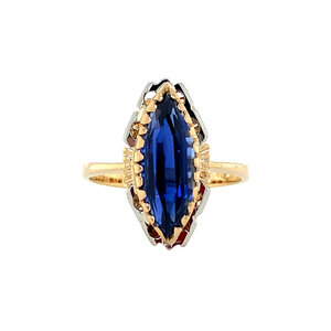 Gold ring with sapphire 18 krt