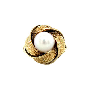 Gold ring with pearl 14 krt