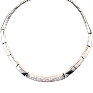 White gold choker with diamonds 18 krt