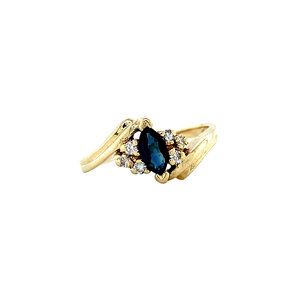 Gold ring with sapphire and diamond 14 krt