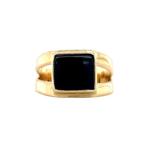 Gold ring with onyx 14 krt