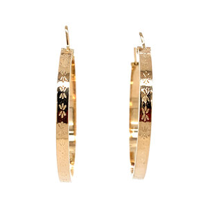 Gold earrings with engraving 14 krt