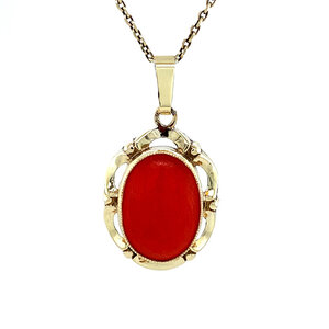 Gold pendant with blood coral 14 kt