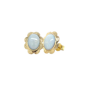 Gold stud earrings with opal 14 kt