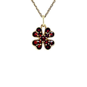 Gold pendant with garnet 14 krt