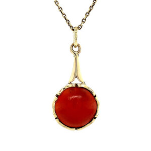 Gold pendant with blood coral 14 kt