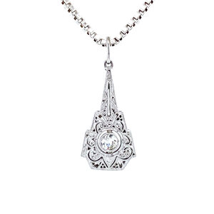 Silver pendant with diamond 925