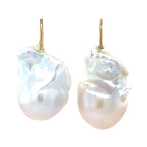 Gold earrings with pearl 14 krt