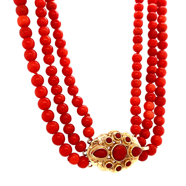 vintage Bloedkoraal collier met gouden sluiting 14 krt