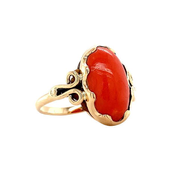 vintage Gouden ring met bloedkoraal 14 krt