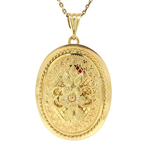 Gold pendant with engraving 14 krt