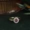 vintage Gouden ring met robijn en diamant 14 krt