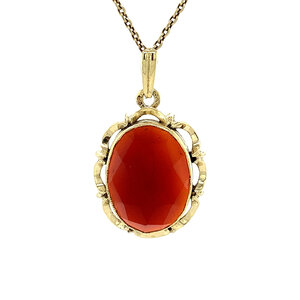Gold pendant with carnelian 14 kt