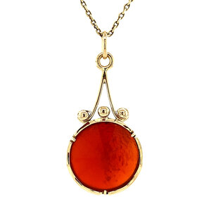 Pendant with carnelian 12 krt