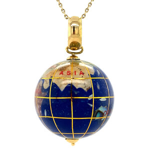 Gouden wereldbol hanger 18 krt
