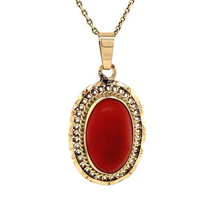 Gold pendant with blood coral 14 carat