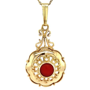 Gold pendant with blood coral 14 kt
