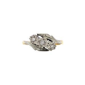Gold strike ring with diamond 18 krt