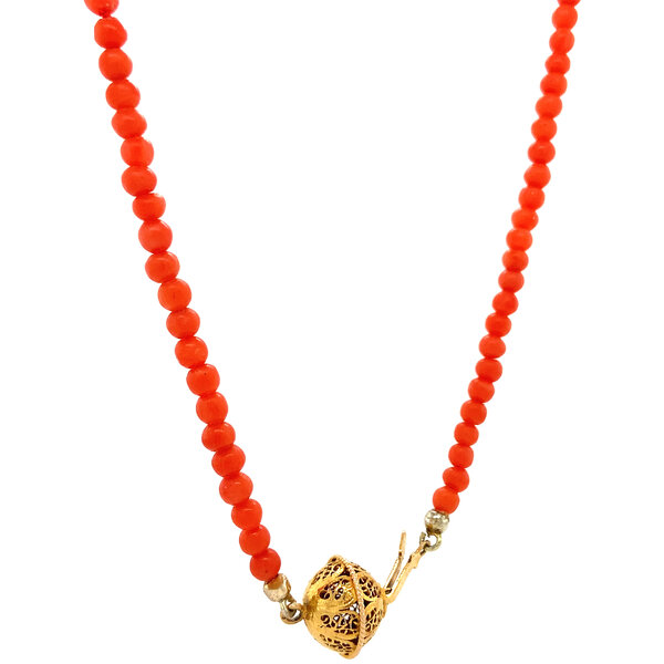 vintage Bloedkoraal collier met gouden sluiting 14 krt