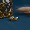 vintage Gouden fantasie oorstekers 18 krt