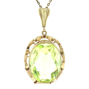 Gold pendant with green spinel 14 kt