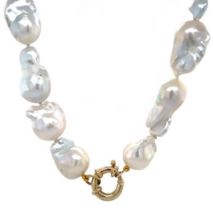 Pearl necklace with gold clasp 14 krt