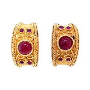 Gold earrings with ruby 18 krt