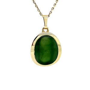 Pendant with nephrite 8 kt