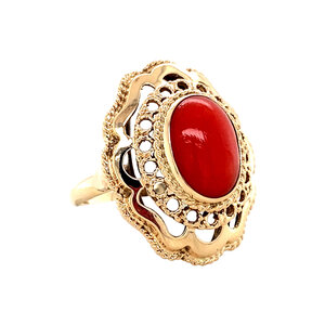 Gold ring with blood coral 14 krt