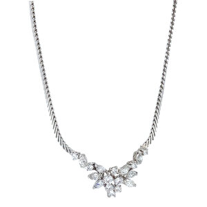 White gold necklace with diamonds 14 krt