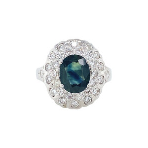 White gold ring with sapphire and diamond 18 ct